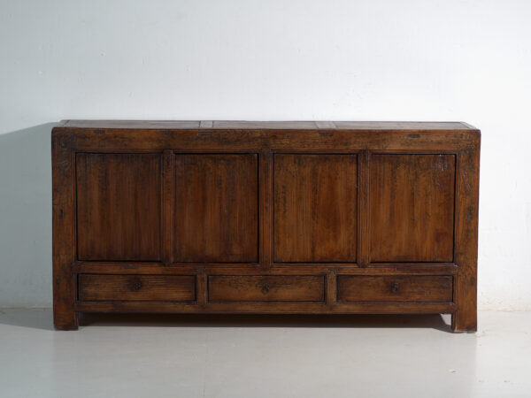 Aparador antiguo en madera de olmo – China, circa 1950