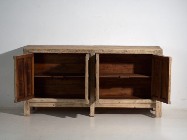 Aparador antiguo en madera de olmo – China, circa 1950