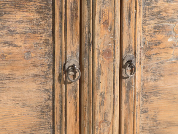 Aparador antiguo en madera de pino – China, circa 1930