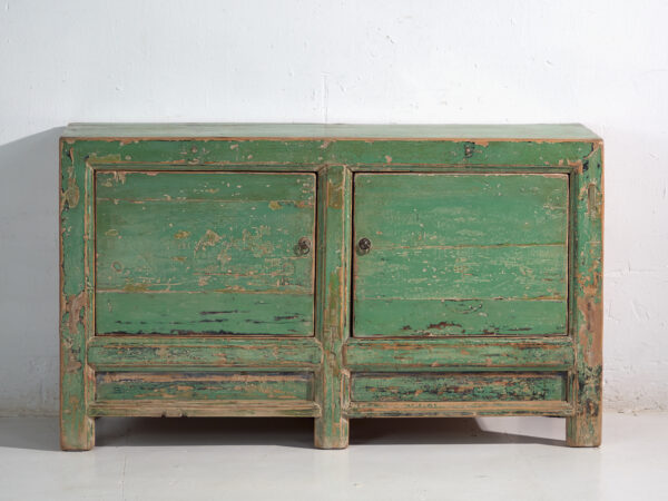 Aparador antiguo con pintura verde original – China, circa 1930