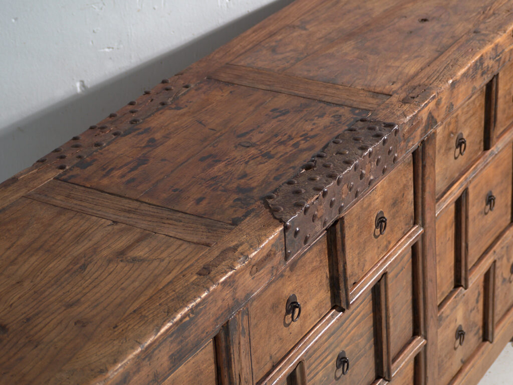 Mueble antiguo de varios cajones – China, circa 1930