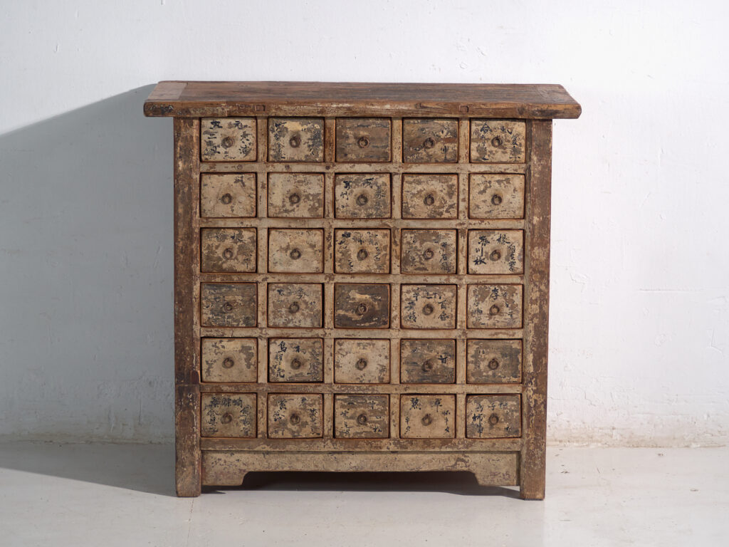 Armario antiguo de farmacia china – China, circa 1910
