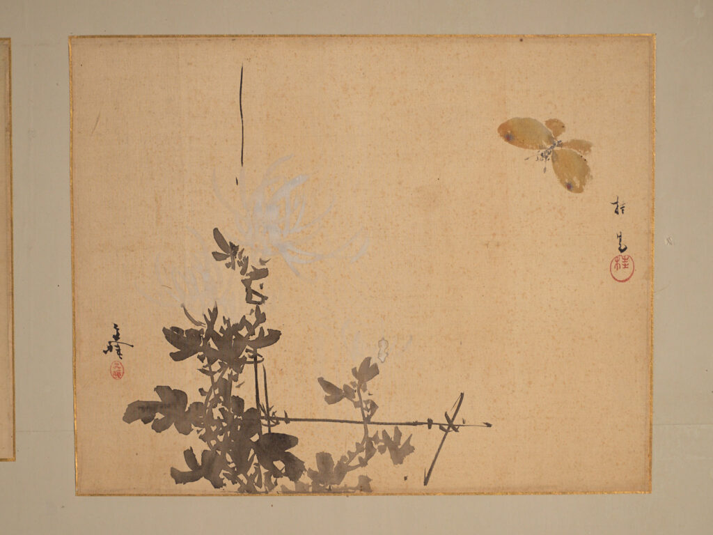Biombo japonés antiguo de dos hojas con pinturas montadas – Japón, circa 1900