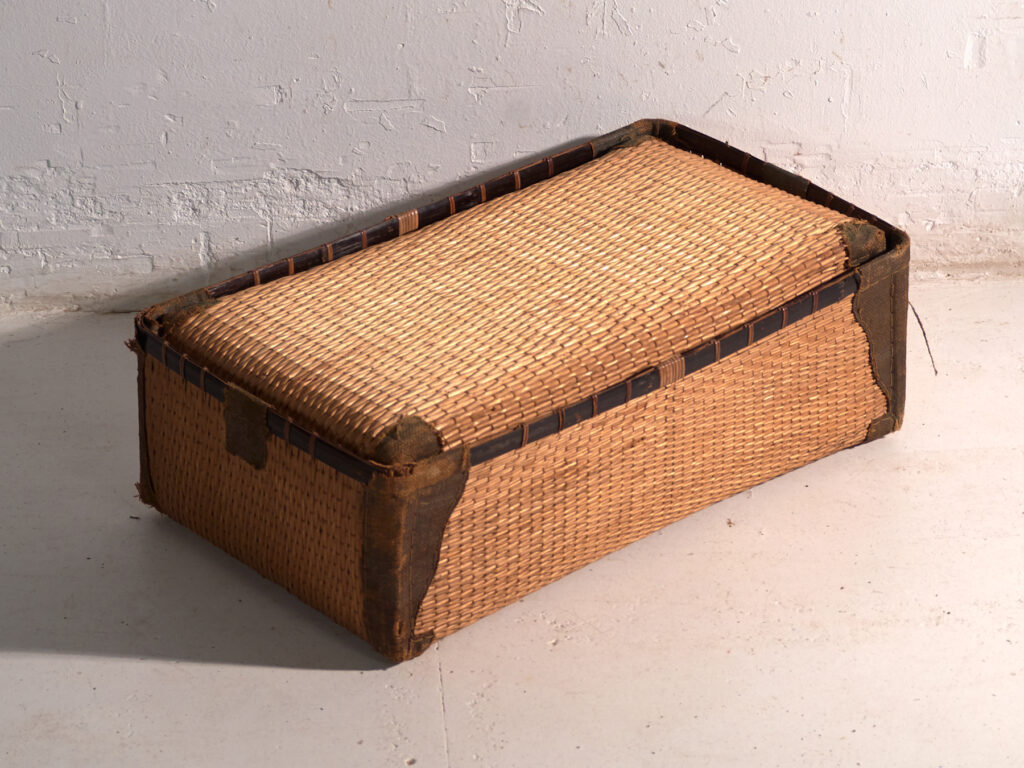 Set de dos cestas antiguas kōri en mimbre de sauce – Japón, circa 1920