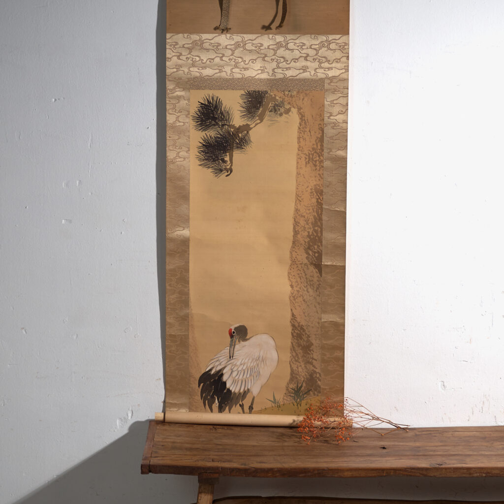Kakejiku antiguo de grulla en color sobre papel – Japón, circa 1900