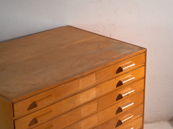 Cajonera de planos antigua en madera de haya – Europa central, circa 1960