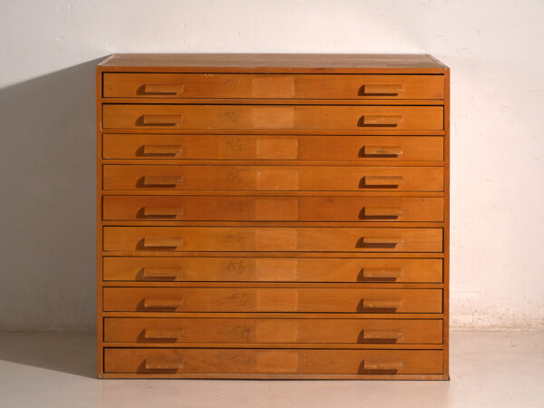 Cajonera de planos antigua en madera de haya – Europa central, circa 1960