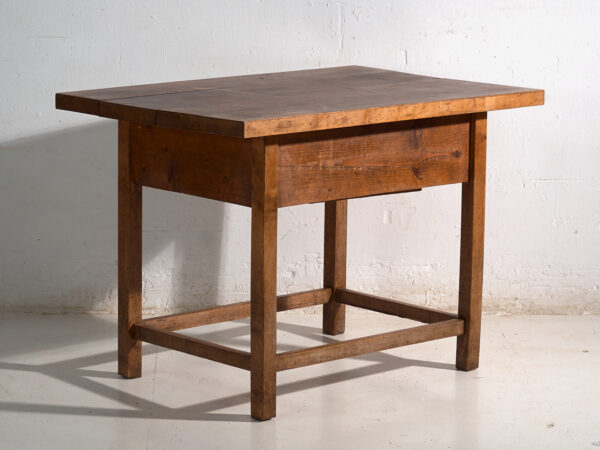 Mesa de cocina antigua en madera maciza – Europa central, circa 1920