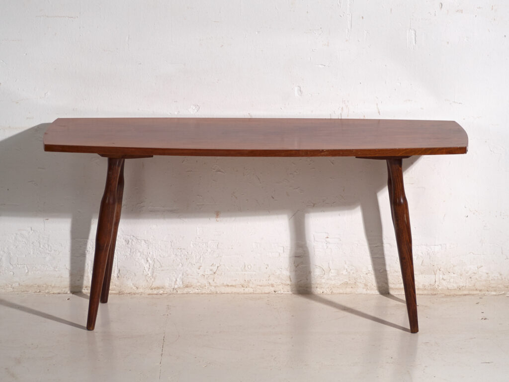 Mesa de centro vintage en madera de teca – Europa central, circa 1960