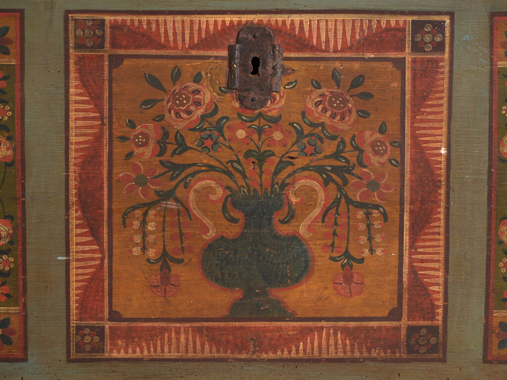 Arcón nupcial antiguo policromado – Europa central, circa 1850